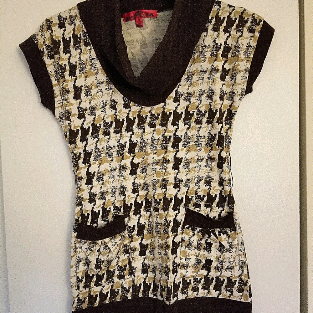 Women's Almost Famous Top